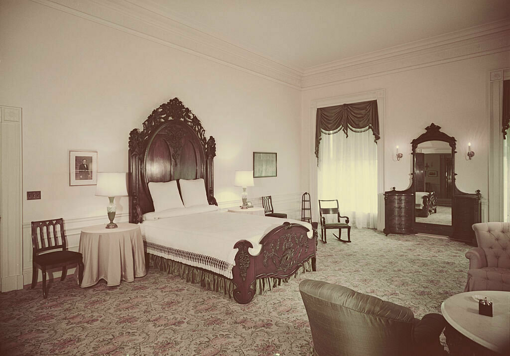 Lincoln Bedroom