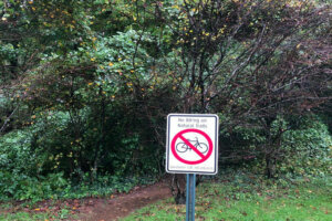 Arlingtonbikesign