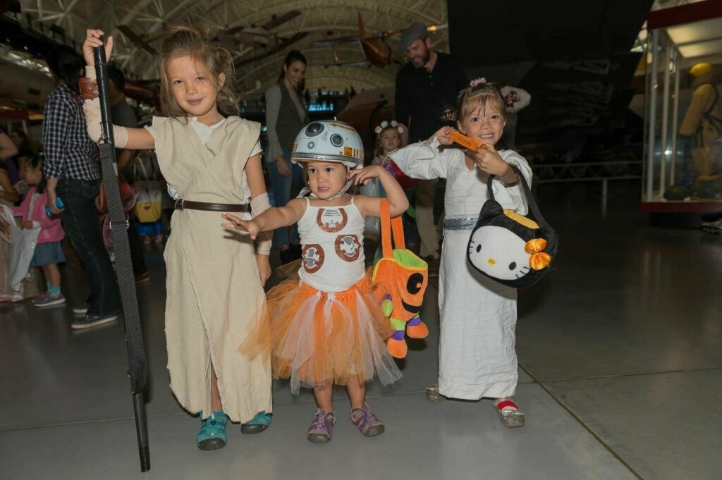 Costumes