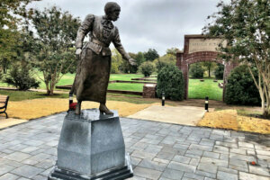 Dean statue
