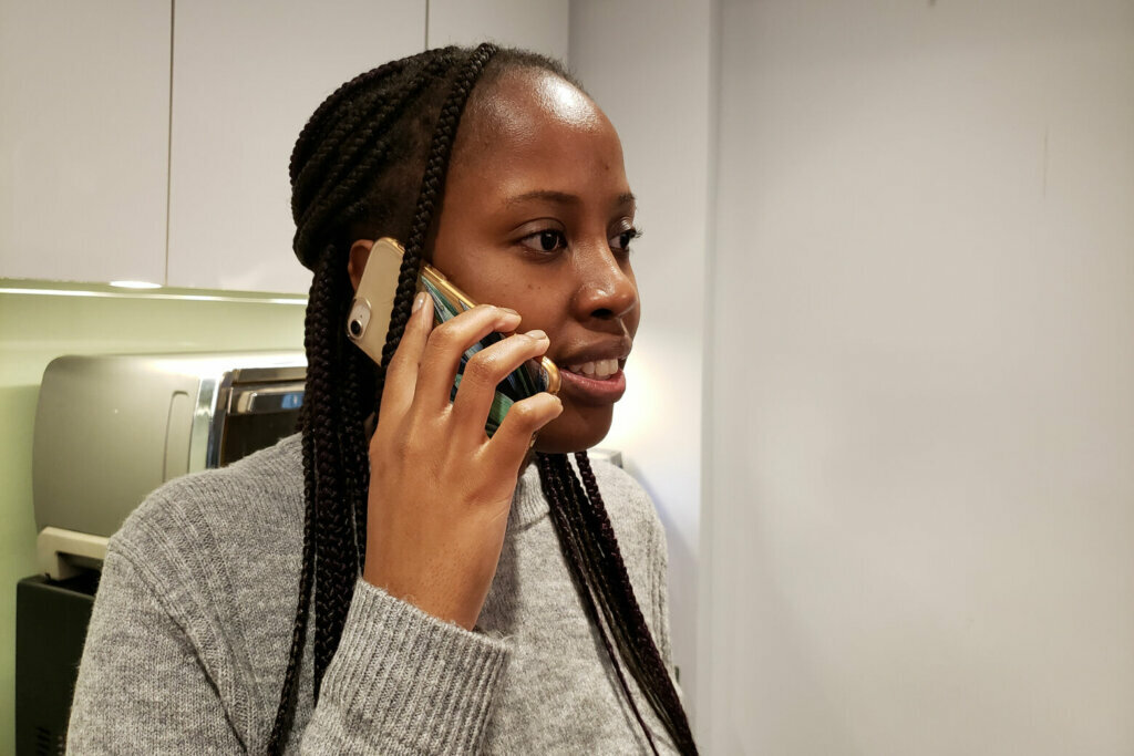 Woman speaking on mobile phone