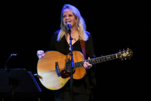 Mary Chapin And Shawn Colvin Perform At Thousand Oaks Civic Arts Plaza