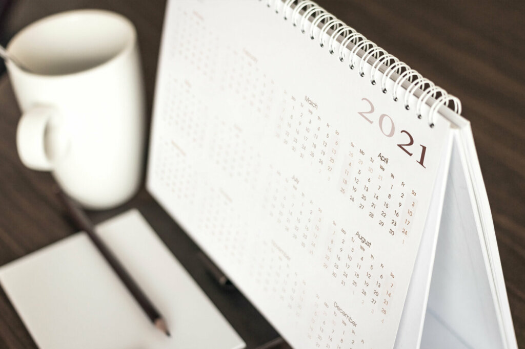 Desktop calendar