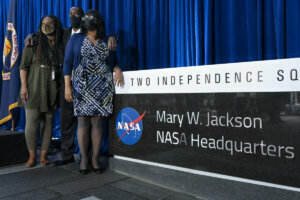 KaShawnta Lee, Bryan Jackson, Wanda Jackson