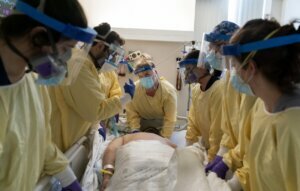 APTOPIX Virus Outbreak Field Hospital Photo Essay