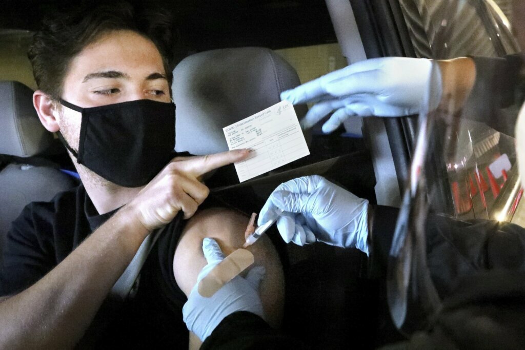 APTOPIX Virus Outbreak Florida Vaccine