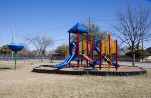 U.S. TEXAS DALLAS WINTER STORM SCHOOLS CLOSED