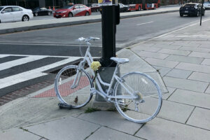 The Jim Pagels ghost bike at the scene of the crash.