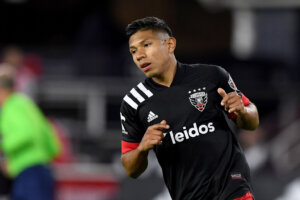 Edison Flores