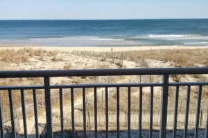 WorkFromBeach1