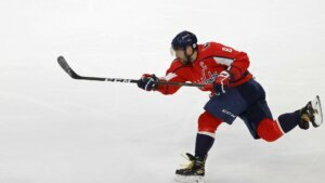 NHL all time goals leaders: Can Ovechkin top Gretzky?