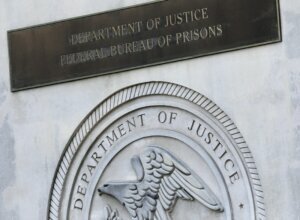 Federal Prisons Escapes