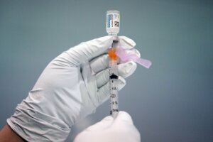 Virus Outbreak Amish Vaccines