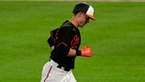 Mountcastle hits clutch HR to lead Orioles over Indians
