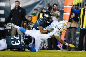 Chargers Eagles Football