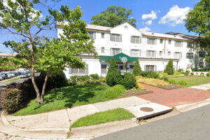 Barcroft apartments