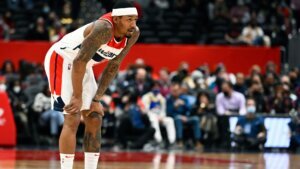 Beal explains viral speech to AAU team: ‘sometimes it comes out ugly’