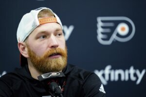 Flyers Giroux 1000th Hockey