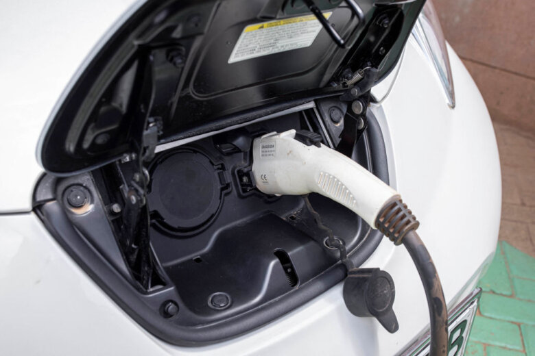 KENYA CLIMATE AUTOMOBILE