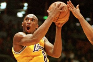 Bryant Jersey Auction Basketball