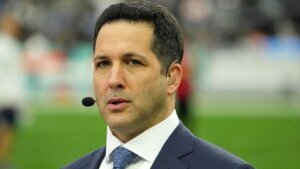 Adam Schefter apologizes for 'insensitive' Dwayne Haskins tweet