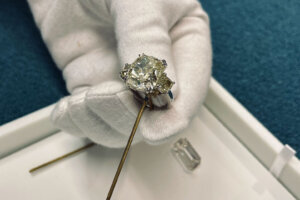 FREEDOM DIAMOND
