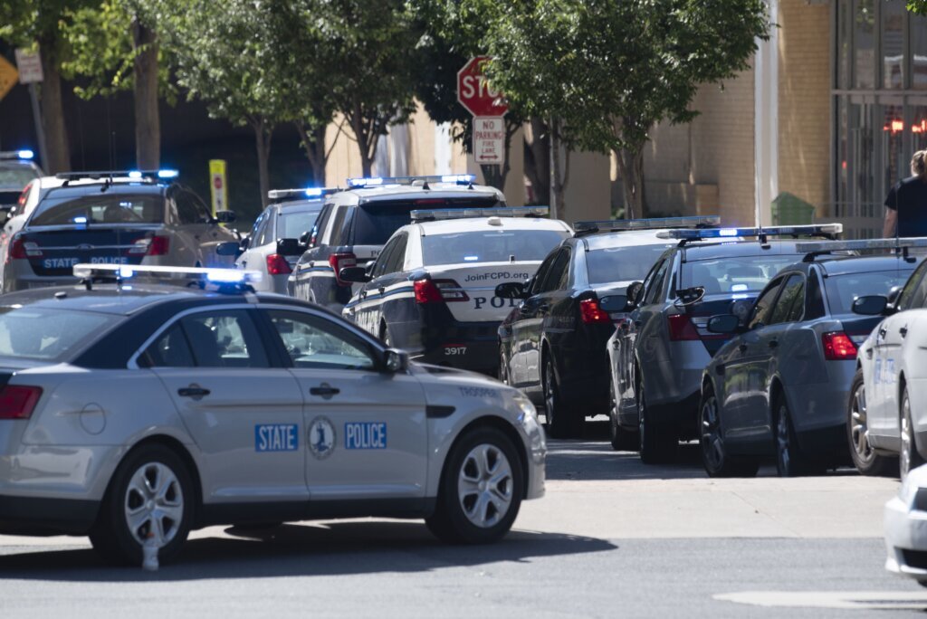Gunfire Virginia Mall