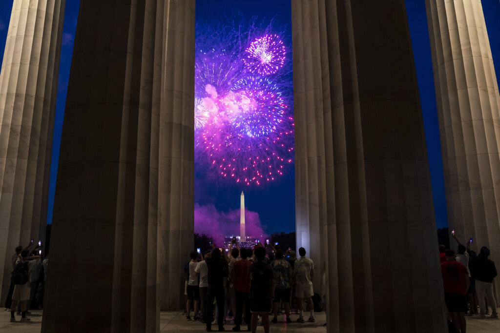 Fourth Of July Celebrated In D.C. With Annual Fireworks Show