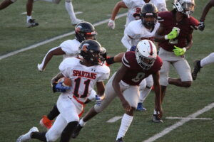 Daunte Lord running