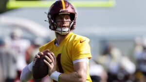 Camp notes, 8/15: It sure looks like Wentz is settling in