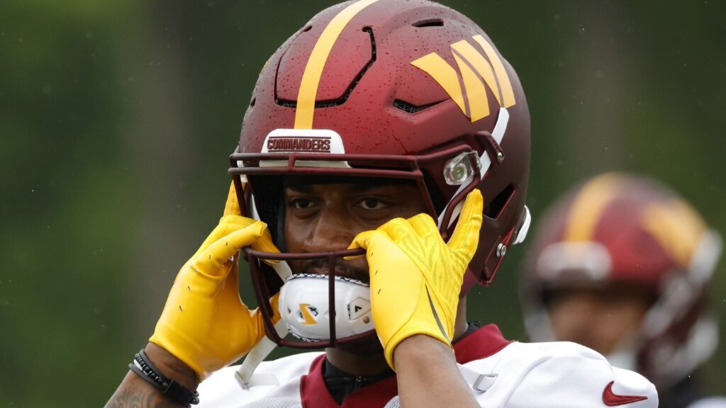Gibson is handling special teams reps in an 'admirable' way