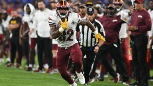 Patterson, Apke and 13 others join Washington's practice squad