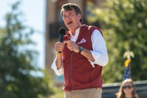 Gobernador de Virginia declara estado de emergencia ante la posible llegada de los remanentes de Ian