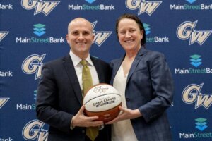 Chris Caputo, Tanya Vogel