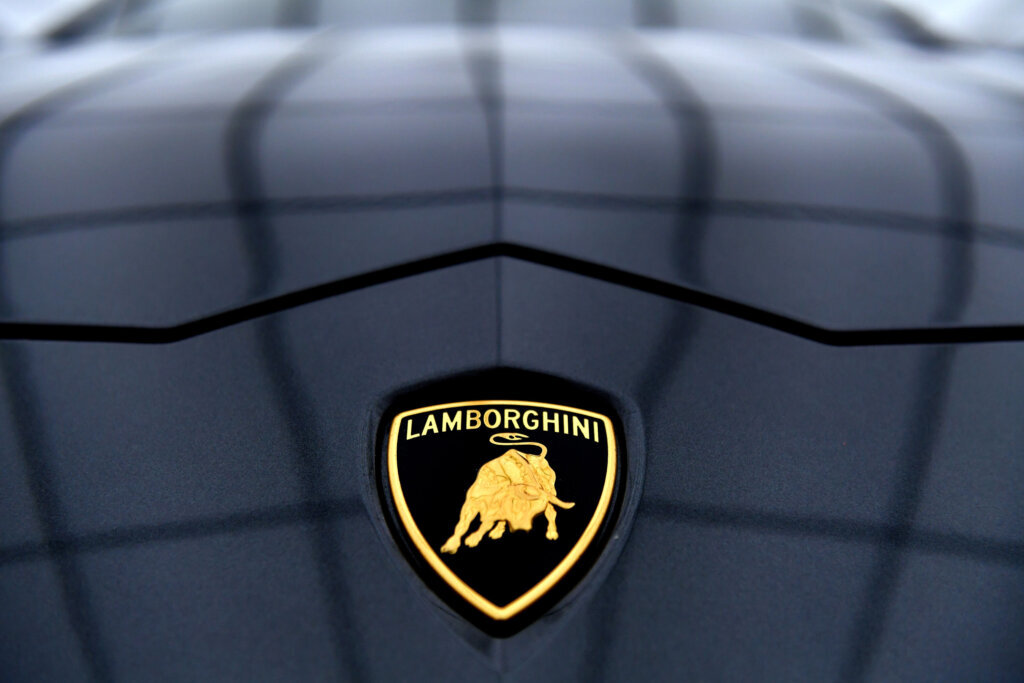 Debut Of Lamborghini's First Ever Super Sport Utility Vehicle: Urus