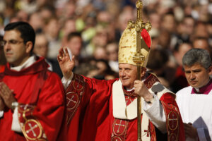 Obit Benedict XVI US Reaction