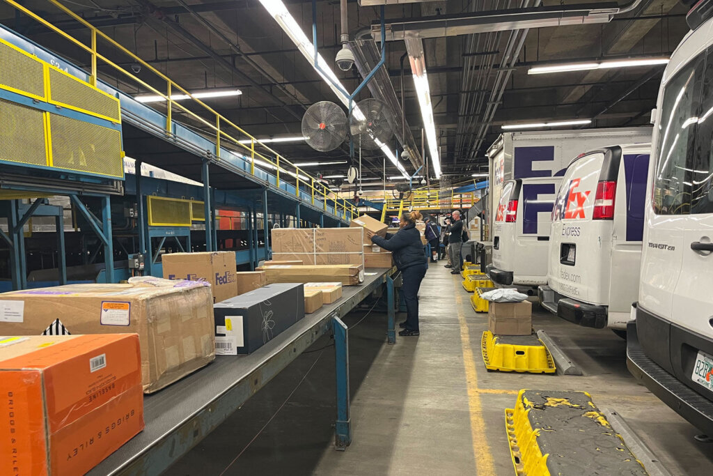 FEDEX
