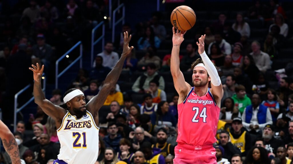 How can Wizards capitalize on Kispert's hot shooting?