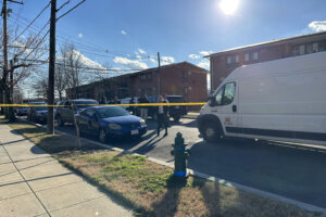 The shooting happened in the 4300 block of 3rd Street SE. (WTOP/Cheyenne Corin)
