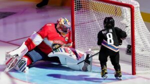 Ovi Jr. earns perfect score in NHL Breakaway Challenge