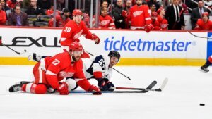 Capitals fall to Red Wings as losing streak reaches five games