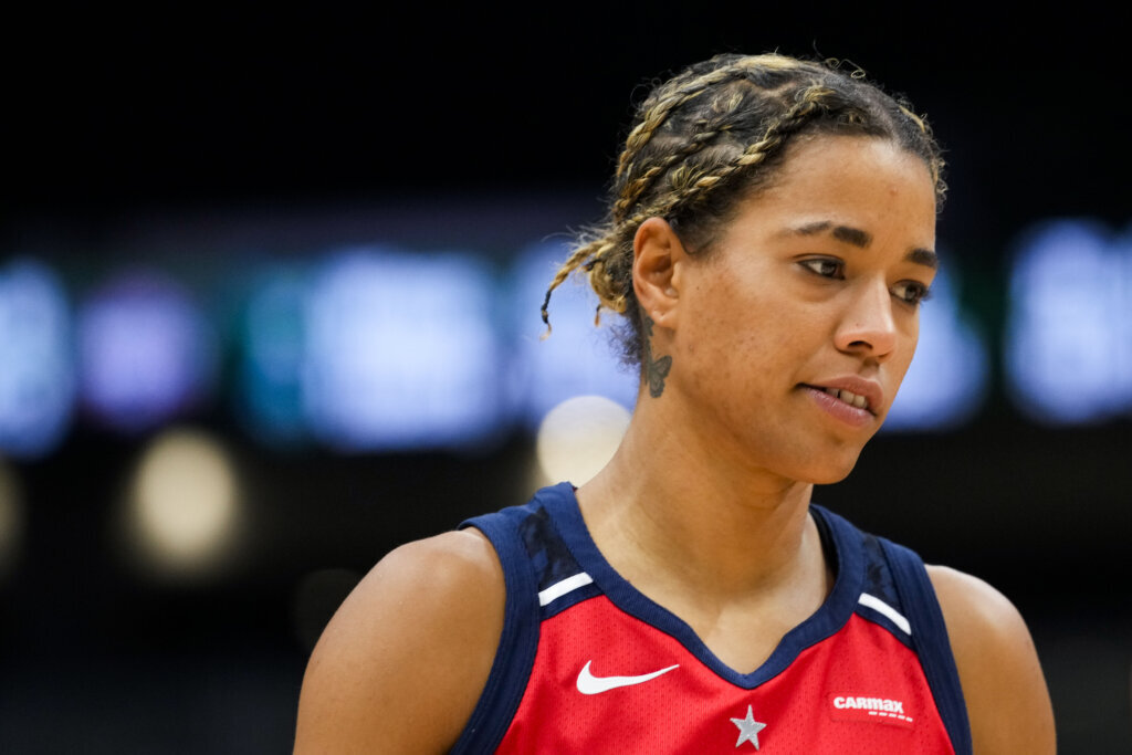 Mystics Storm Basketball