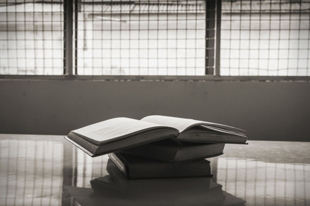 Books in prison, concept of freedom of thought