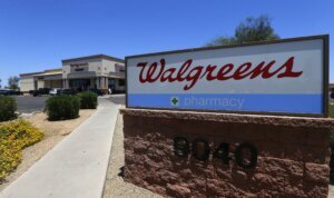 Walgreens CEO Resigns