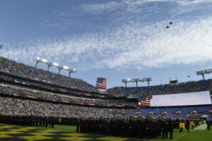 Notre Dame v Navy