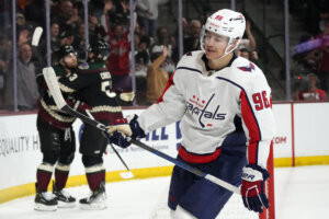 Capitals Coyotes Hockey