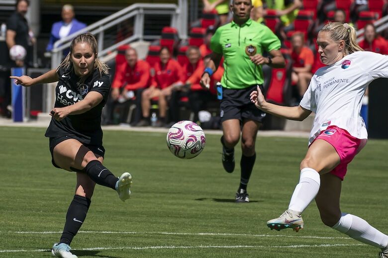 NWSL Spirit Wave Soccer