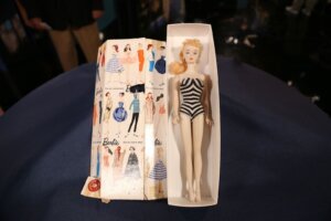 Barbie Med