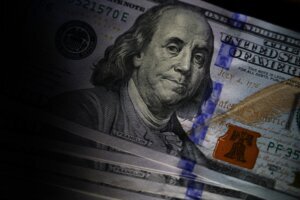 Small Business Monitor Payroll Payments