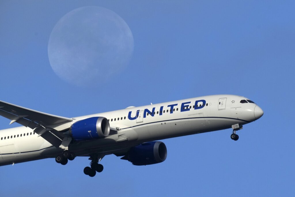 United Airlines flight